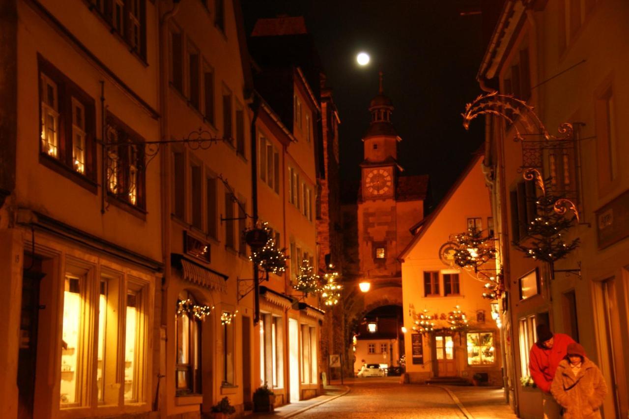 Hotel Sonne - Das Kleine Altstadt Hotel Rothenburg ob der Tauber Exterior foto